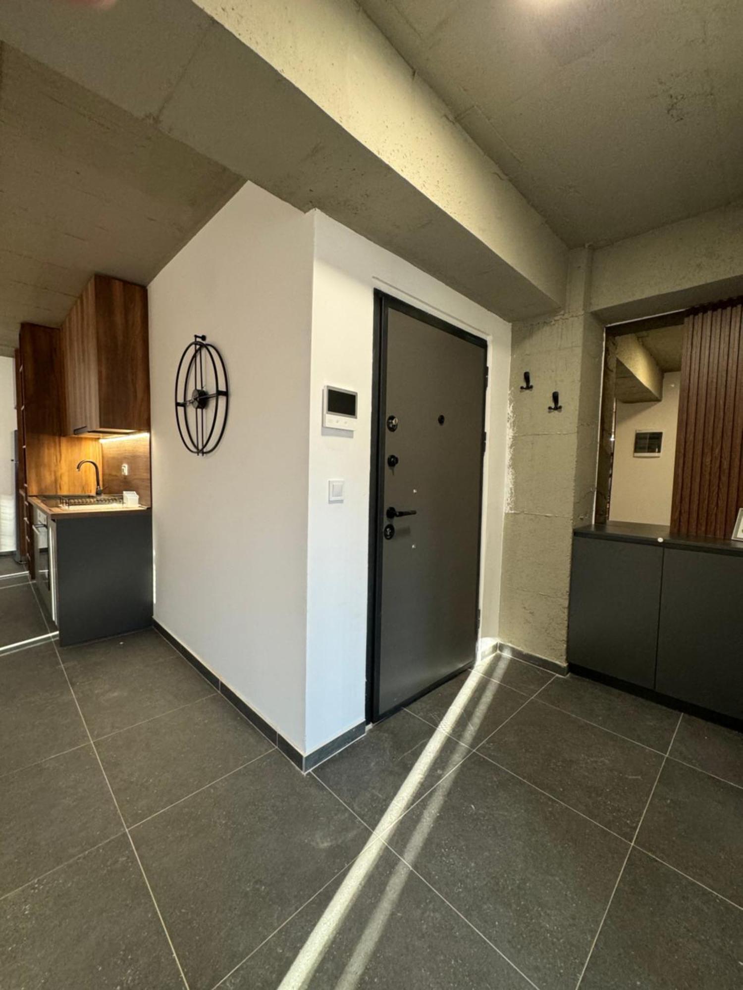 Luxury Apartment Iva VI Üsküp Dış mekan fotoğraf